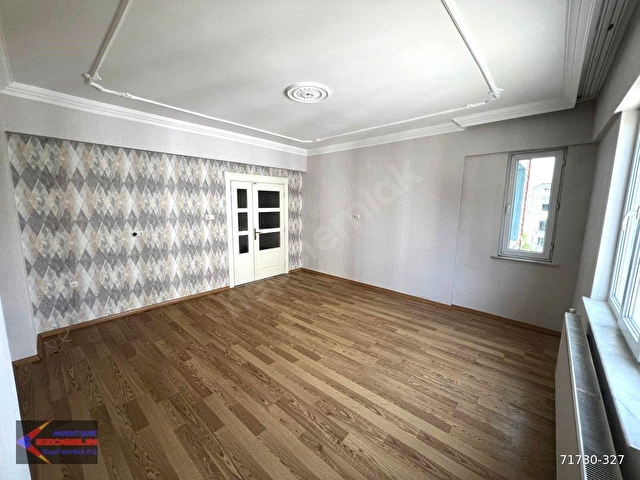 EZOGELİNDEN ERTUĞRUL GAZİ DÜZLÜKTE 3+1 BAKIMLI SATILIK DAİRE... - Görsel 8