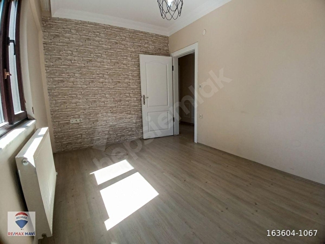 REMAX MAVİ ZÜBEYDE ÖZDEMİRDEN SERDİVAN KİPA MEVKİ 3+1 KİRALIK - Görsel 17