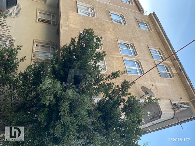 LİDYA EMLAKtan 2+1 93m2 Kentsel Dönüşüme Girecek Satılık Daire