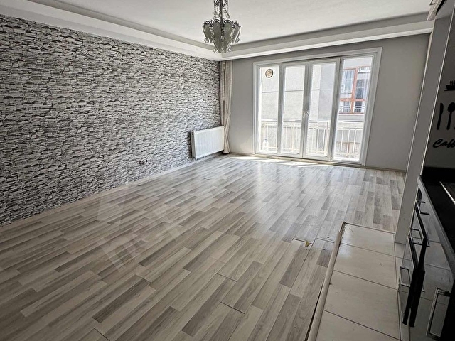 BEYLİKDÜZÜ METROBÜSE 10 DK YÜRÜME,GÜVENLİKLİ SİTEDE 1+1 - Görsel 14