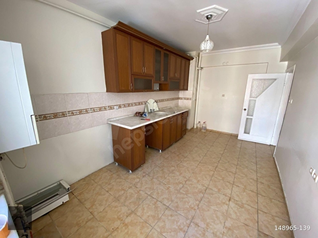 ÇIRAĞAN EMLAKTAN BAHÇELİEVLER MAHALLESİ CADDE YAKINI 3+1 DAİRE - Görsel 5