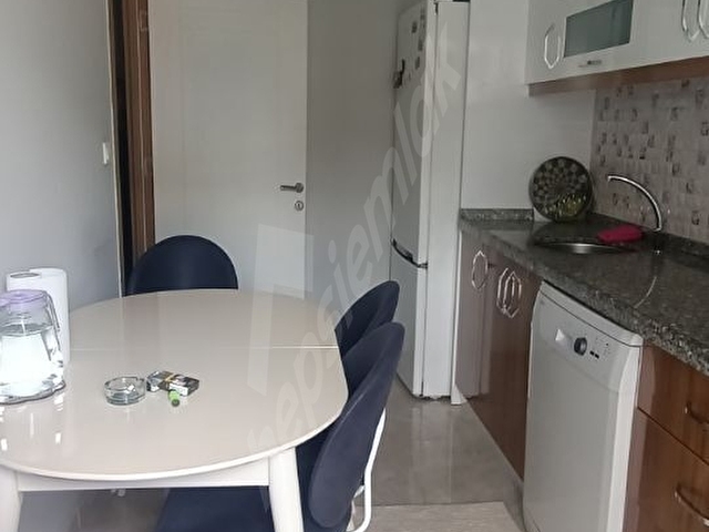 Bağcılar kirazlıda site içinde satılık 2+1 - Görsel 19