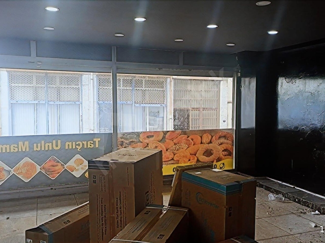 Bornova Işıkkent Ayakkabıcılar sitesinde 43 m2 kiralık Dükkan - Görsel 9