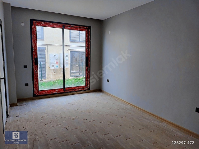 Urla Kuşçular da Geniş Bahçeli Kiralık Sıfır Villa - Görsel 29
