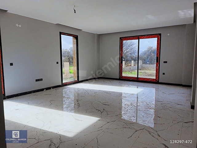 Urla Kuşçular da Geniş Bahçeli Kiralık Sıfır Villa - Görsel 17