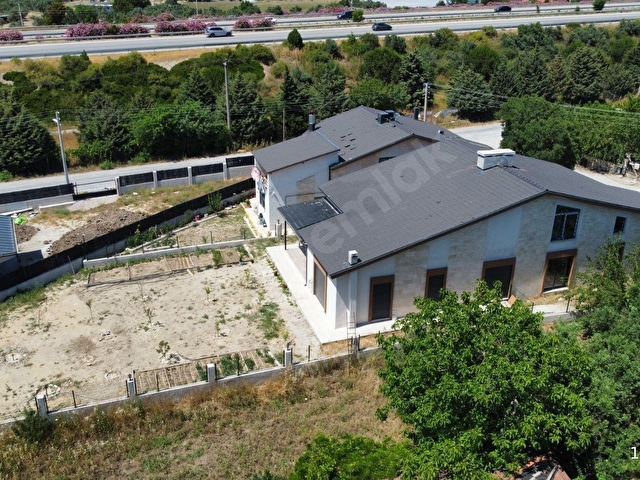Urla Kuşçular da Geniş Bahçeli Kiralık Sıfır Villa - Görsel 5