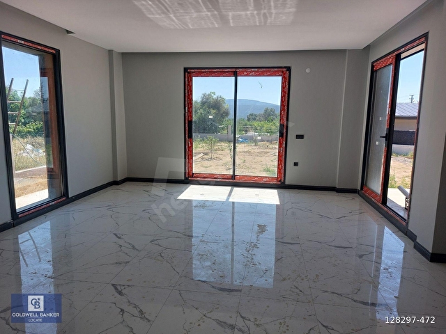 Urla Kuşçular da Geniş Bahçeli Kiralık Sıfır Villa - Görsel 15