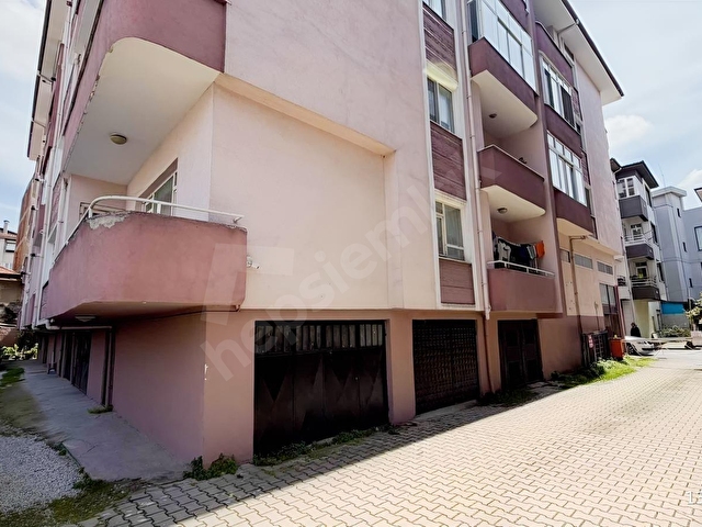 REMAX MAVİDEN ÇARŞI MERKEZDE SATILIK GENİŞ 3+1 GARAJLI DAİRE - Görsel 6