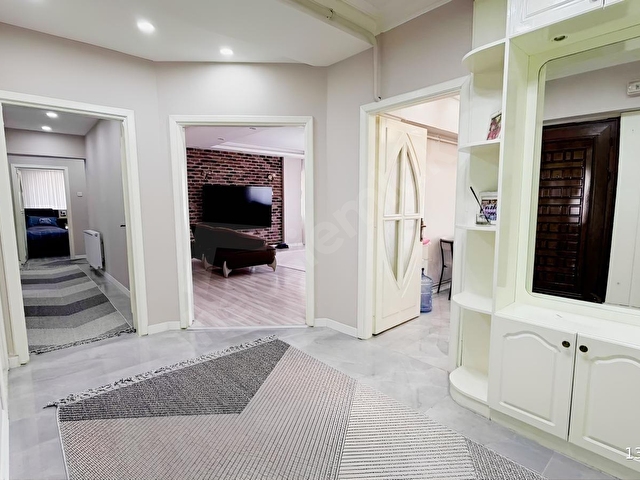 REMAX MAVİDEN ÇARŞI MERKEZDE SATILIK GENİŞ 3+1 GARAJLI DAİRE - Görsel 14