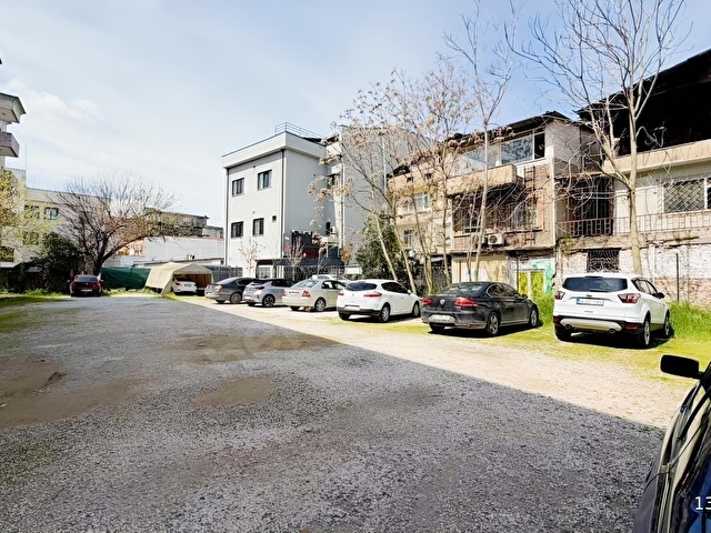 REMAX MAVİDEN ÇARŞI MERKEZDE SATILIK GENİŞ 3+1 GARAJLI DAİRE - Görsel 7