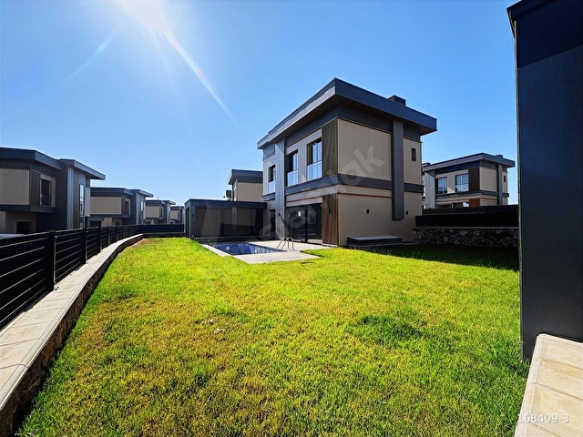 Akasya Country de Müstakil Havuzlu 615 m² Özel Havuzlu 6+2 Villa - Görsel 6