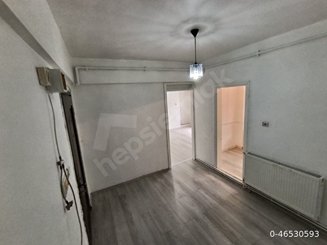 Merkezi Konumda Kiralık 1+1 Daire - Görsel 11