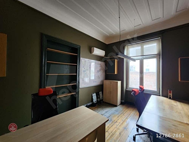 İSTİKLAL CADDESİNE CEPHELİ YÜKSEK TAVANLI GENİŞ OFİS - Görsel 17