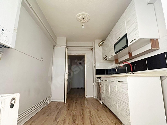 ŞAFAKTPE MH. MERKEZİ KONUMDA *ARA KATTA* 2+1 KİRALIK DAİRE - Görsel 20