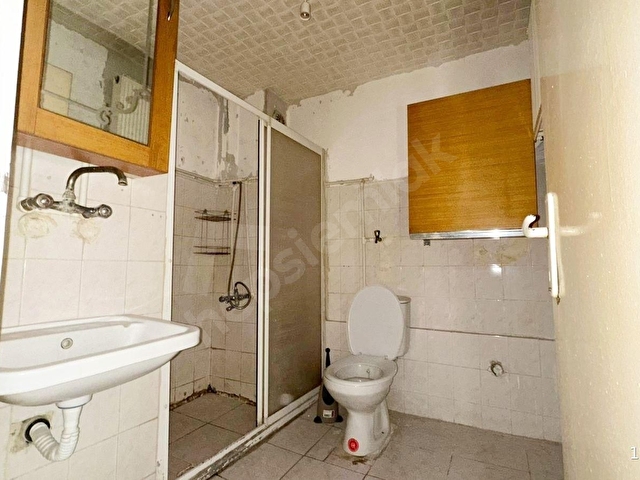 ŞAFAKTPE MH. MERKEZİ KONUMDA *ARA KATTA* 2+1 KİRALIK DAİRE - Görsel 5