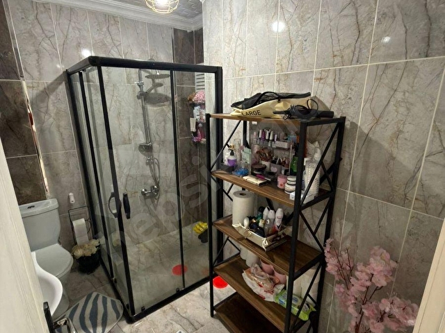 3+1 SİTE İÇERİSİNDE 125 M2 FULL YAPILI GENİŞ DAİRE - Görsel 6