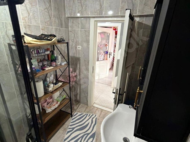 3+1 SİTE İÇERİSİNDE 125 M2 FULL YAPILI GENİŞ DAİRE - Görsel 7