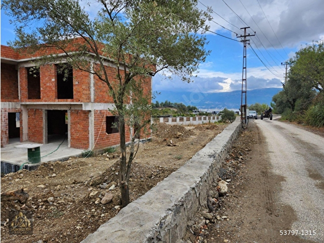 Kemalpaşada 180m2 Natamam Satılık Bahçeli Müstakil Villa - Görsel 25