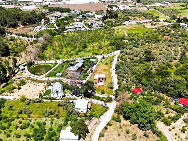 Kemalpaşada 180m2 Natamam Satılık Bahçeli Müstakil Villa - Görsel 13