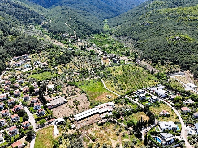 Kemalpaşada 180m2 Natamam Satılık Bahçeli Müstakil Villa - Görsel 14