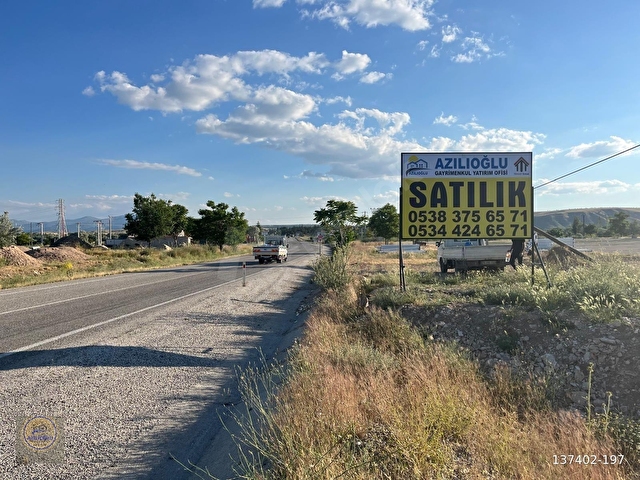 HATUNSARAY A GİRİŞ TE ANA YOL ÜZERİNDE SATILIK TİCARİ TARLA - Görsel 4