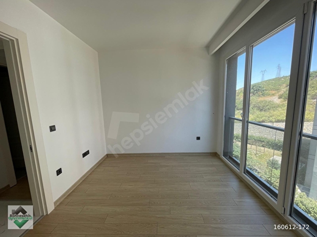 BAHÇEŞEHİR KONAKLARI 3.ETAP KİRALIK 4+1 DAİRE - Görsel 19