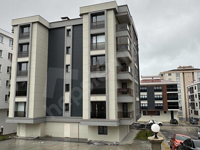 HİSARDN NİŞANTAŞI CAD YAKIN AYANE FIRININ ÜSTÜ LÜKS GENİŞ DAİRE - Görsel 4