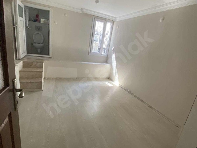 LAÇİNDEN BUCA ATATÜRK MAHALLESİNDE 2+1 DOĞALGAZLI 2. KAT DAİRE - Görsel 6