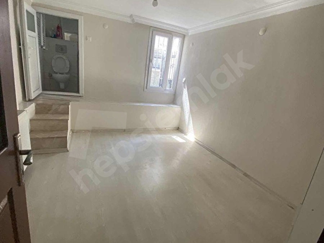 LAÇİNDEN BUCA ATATÜRK MAHALLESİNDE 2+1 DOĞALGAZLI 2. KAT DAİRE - Görsel 16