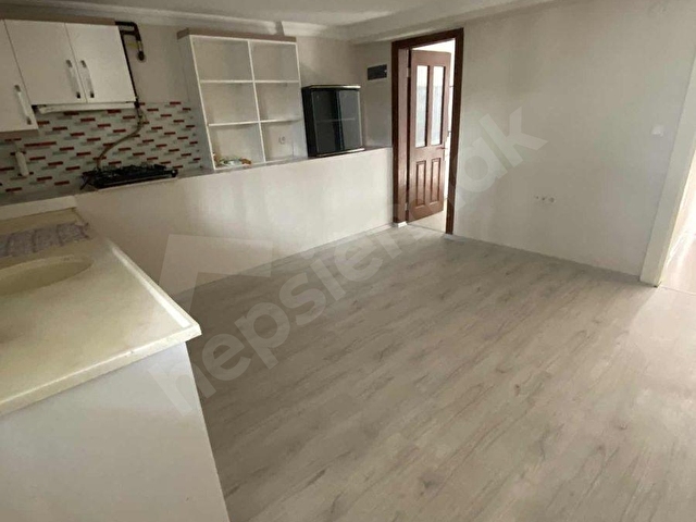 LAÇİNDEN BUCA ATATÜRK MAHALLESİNDE 2+1 DOĞALGAZLI 2. KAT DAİRE