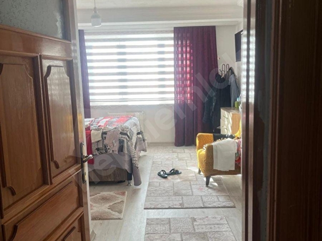BİL-KA İNŞ. EMLAKTAN MERKEZİ KONUMDA SIFIR AYARINDA BAKIMLI 3+1 DAİRE - Görsel 9