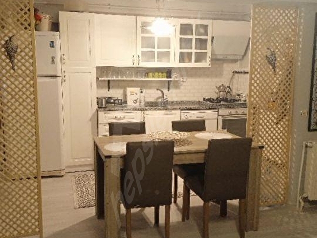 DOKTARLAR CADDESİ ARKA SOKAĞINDA  SATILIK 3+1 DAİRE - Görsel 13