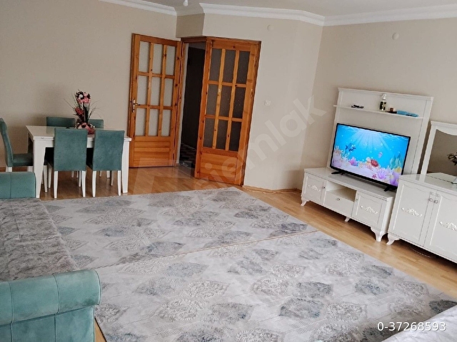 Sahibinden Terminal Caddesi Üzeri 3+1 Kiralık - Görsel 2