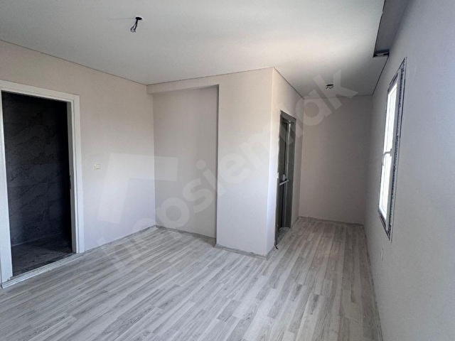 RK GAYRİMENKULDEN ÇARKIPAREDE 3+1 SATILIK DAİRE EFSANE KONUMDA - Görsel 10