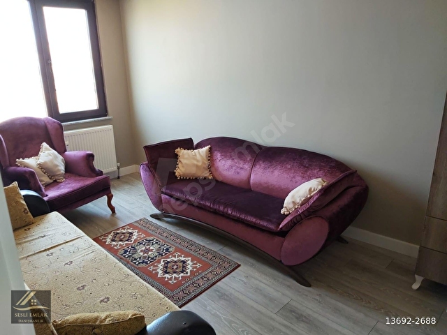 Bandırmada 2+1 Atatürk Caddesi üzerinde full eşyalı daire - Görsel 2