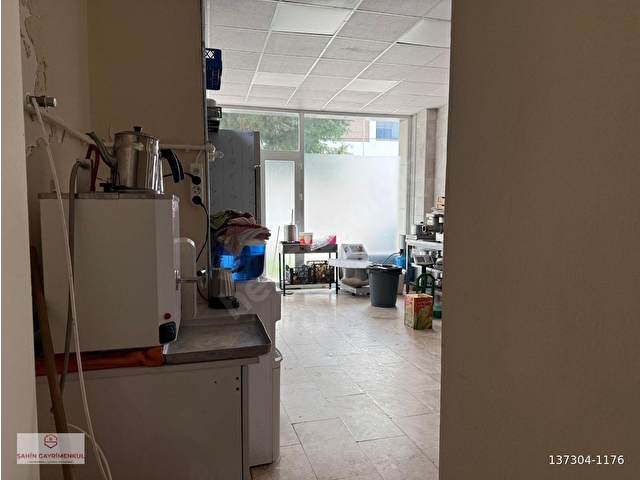 Çakmak Mah. Devren Kiralık Pide Salonu - 357 m² - Görsel 13