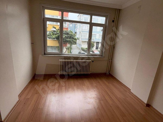 BAŞVEKİL EMLAKTAN ÇAPA ERSEVEN SİTESİ 1.KAT 3+1 95M2 DAİRE. - Görsel 4