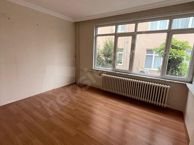 BAŞVEKİL EMLAKTAN ÇAPA ERSEVEN SİTESİ 1.KAT 3+1 95M2 DAİRE. - Görsel 2