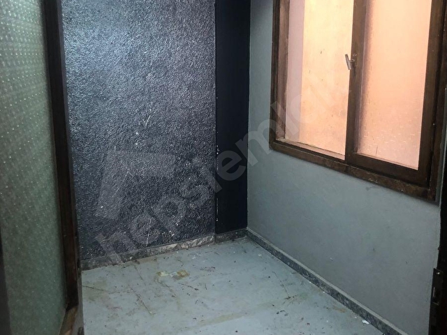 Alsancak Fuar yakını büyük köşe 4+1 daire - Görsel 13