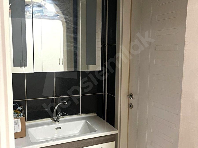 KARATAY FETİH CADDESİ ÜZERİNDE OTOPARKLI 3+1 YÜKSEK GİRİŞ, - Görsel 4