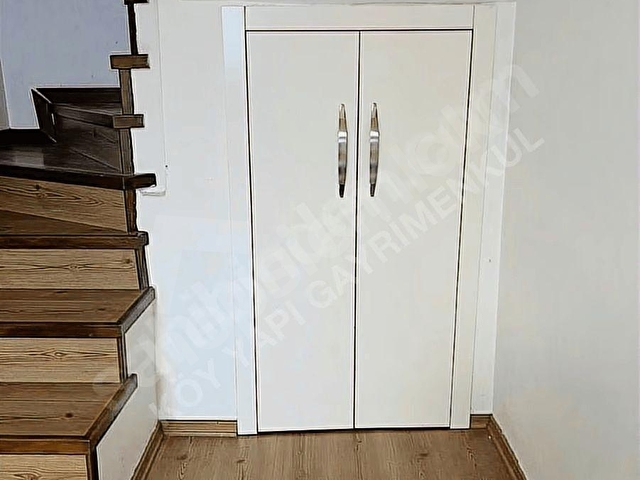 AKYAZI SAHİLE KOMŞU VİLLA FIRSATI! TRİPLEKS | 5+1 - Görsel 8