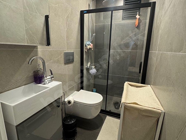 ROYALMAXDAN SİTEDE METRO TRAMWAY YAKINI 2+1 80 M² 1 KAT DAİRE - Görsel 21
