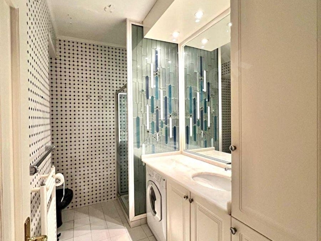 Bosphorus View Furnished Apartment for Rent in Gümüşsuyu - Görsel 23