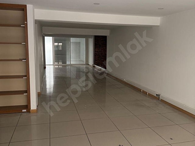 Alsancak Aksoy İş Hanında Tam Kat  Kiralık Ofis - Görsel 20