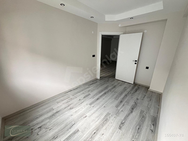 Çiğli Metro Market Arkası Mükemmel Konumda Satılık 1+1 daire - Görsel 14