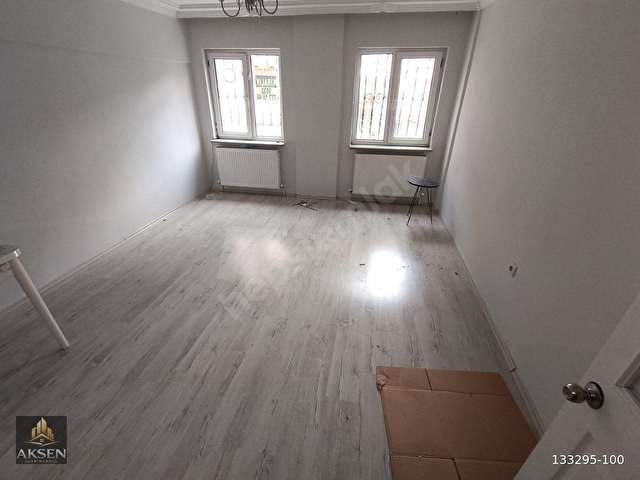 AKSENDEN ELMASBAHÇEDE 2.KAT KOMBİLİ DAİRE