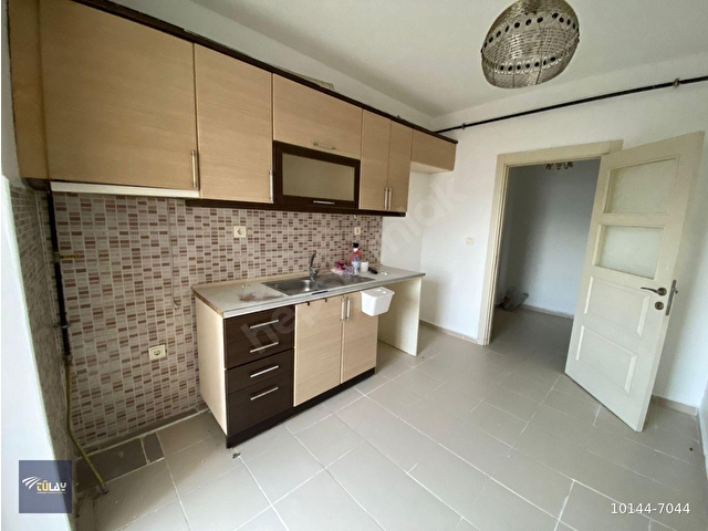 YAPRACIK TOKİ SATILIK 3+1 DAİRE MERKEZİ KONUMDA BAKIMLI TÜLAYDAN - Görsel 4