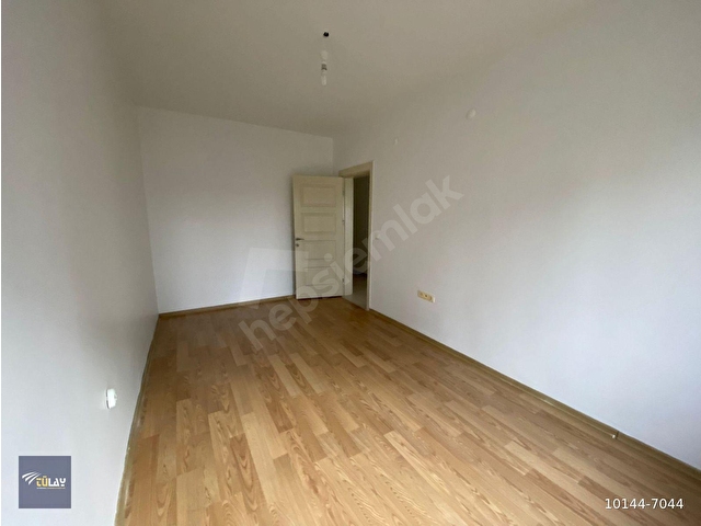 YAPRACIK TOKİ SATILIK 3+1 DAİRE MERKEZİ KONUMDA BAKIMLI TÜLAYDAN - Görsel 8