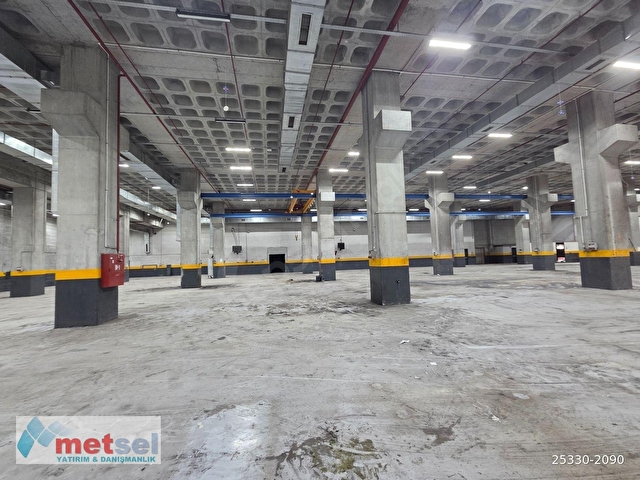 metsel AKÇABURGAZ SANAYİ 3600 m2 YÜKSEK TAVANLI DÜZ GİRİŞ İŞYERİ - Görsel 20