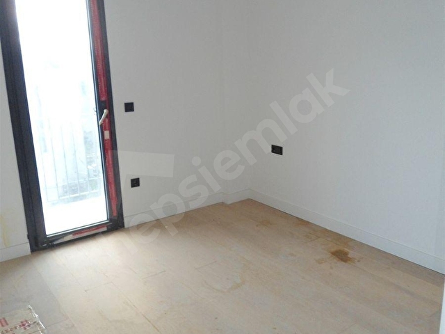 BODRUM KUMBAHÇE TMT OTEL ARDI HİKMETTEN SIFIR TRİPLEX - Görsel 7
